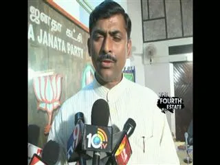BJP leader Muralidhar Rao takes Chandra babu Government - Sakshi