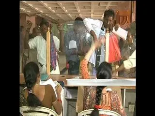 AP farmers confusion over farm loan waiver - Sakshi