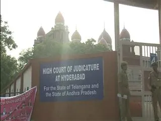 hight court on loan waiver - Sakshi