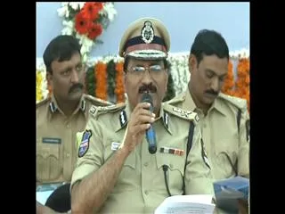 Crime rate is up in Hyderabad, say cp mahendar reddy - Sakshi