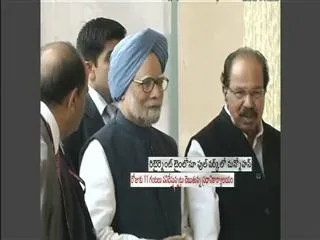 Manmohan Singh too busy in election time - Sakshi