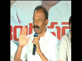 Raghuveera Reddy takes on Chandrababu Naidu, and KCR over Section-8 - Sakshi