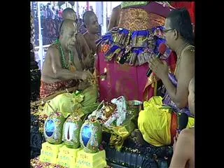 sitaramula kalyanam celebrated grandly at badrachalam - Sakshi