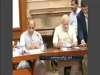 Don't touch my feet, PM Narendra Modi tells MPs - Sakshi
