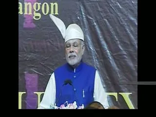East Asia Summit: PM Modi calls for rejecting linkages between religion, terrorism - Sakshi