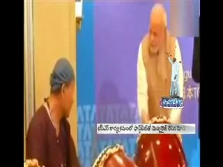 narendra-modi-drums-up-support-for-indian-business-in-japan - Sakshi