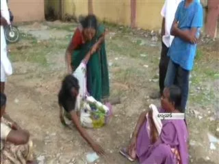 Man Murdered brutally in Nalgonda district - Sakshi
