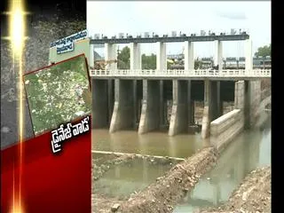 Major canals critically polluted in Vijayawada - Sakshi