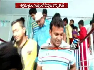 Bike Racers Arrested at Necklace Road in Hyderabad ... - Sakshi