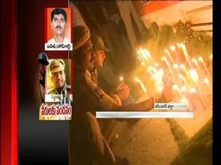 Condolence Rallies to SI Siddaiah in KarimNagar - Sakshi