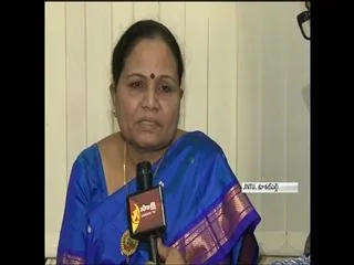 Management quota seats filled through medicet, says DME Ramani - Sakshi