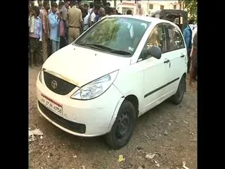 Police Fears to arrest TDP leader at Kadapa district - Sakshi