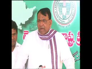 Pocharam fires on Chandra babu naidu - Sakshi