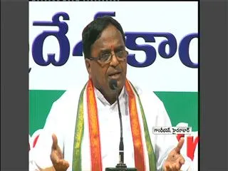 Ponnala fires on KCR - Sakshi