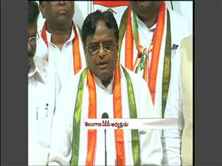 KCR has no rights crticize me, Says Ponnala - Sakshi