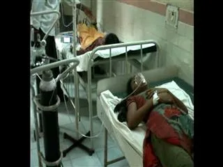 30 students fall ill after meal, food poisoning suspected - Sakshi