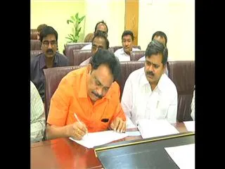 AP employees prc meet with minister fails to get result - Sakshi