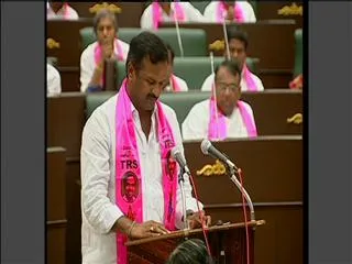 telangana-chief-minister-kcr-sworn-as-mla - Sakshi