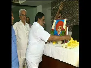 YSRCP pays tribute to Mahatma jyoti rao phule - Sakshi
