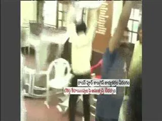 Congress activists hulchul in raipur - Sakshi