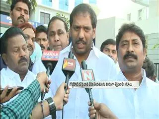 ysrcp mlas meet dgp jv raamudu - Sakshi