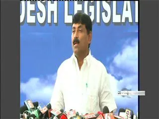 YSRCP MLA Ravindranath Reddy speaking to media - Sakshi