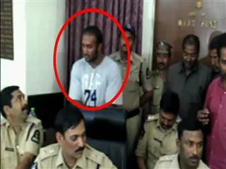cine villain arrested in attempt to murder case - Sakshi