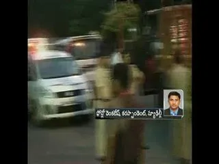 Yakub Memon at gallows minutes after Supreme Court rejects final plea - Sakshi