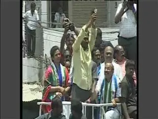 YS Jagan mohan reddy promise to give first mlc seat from kurnool district - Sakshi