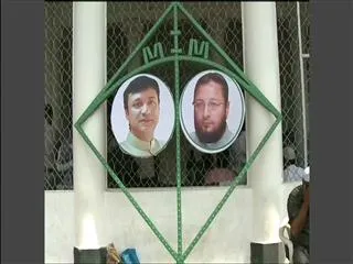 MIM Party to lose Kite Symbol for Elections - Sakshi