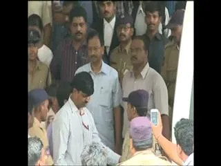 Ramalinga Raju challenge the verdict of special court in Satyam scam - Sakshi