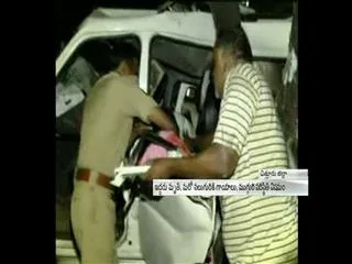 scorpio-and-lorry-colloid-tends-to-two-persons-died - Sakshi