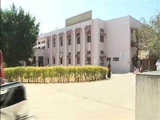 Telangana Secratariat to be shifted to Erragadda - Sakshi