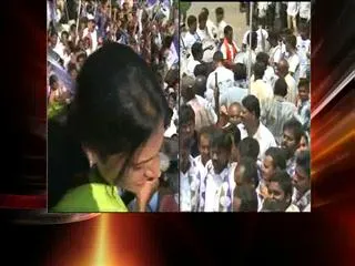 ys sharmila address to public meeting in huzurnagar - Sakshi