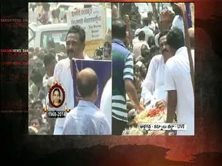 Huge crowd following in shobha nagireddy funeral - Sakshi