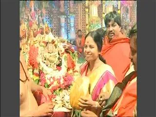 ysr congress candidate shobha nagi reddy died in road accident - Sakshi