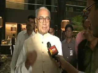 i-like-wild-photography-says-digvijay-singh - Sakshi