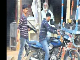 simi-terrorists-taking-shulter-in-ap-and-telangana-atc-police-expressed-doughts - Sakshi