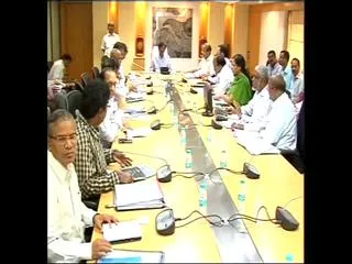 Telangana government increment to singareni collieries - Sakshi