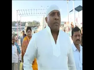 Drums Sivamani visits Tirumala - Sakshi