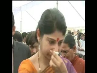 smita-sabharwal-tranfer-to-telangana-cm-peshy - Sakshi