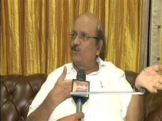 ysrcp's somayajulu respond on ap budget 2014 - Sakshi