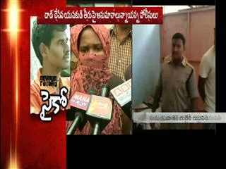Psycho attacks on lady in hyderabad - Sakshi