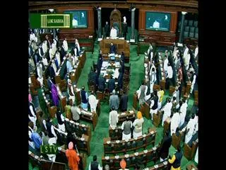 Speaker sumitra mahajan Starts Lok Sabha Session in Parliament - Sakshi