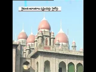 allow-farmers-to-enter-their-fields-orders-highcourt - Sakshi