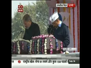 Aravind Kejriwal sworn-in as delhi's chief minister - Sakshi