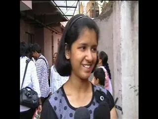 Table Tennis Player Naina Jaiswal is good in studies too - Sakshi