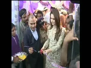 Actress Tamannah launches a show room in Nellore - Sakshi
