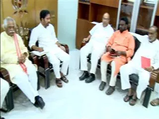 Telangana BJP facing problems with Leadership - Sakshi