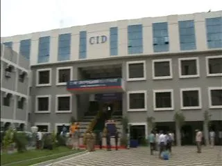 Beware of 31 private financial companies in Telangana - CID - Sakshi